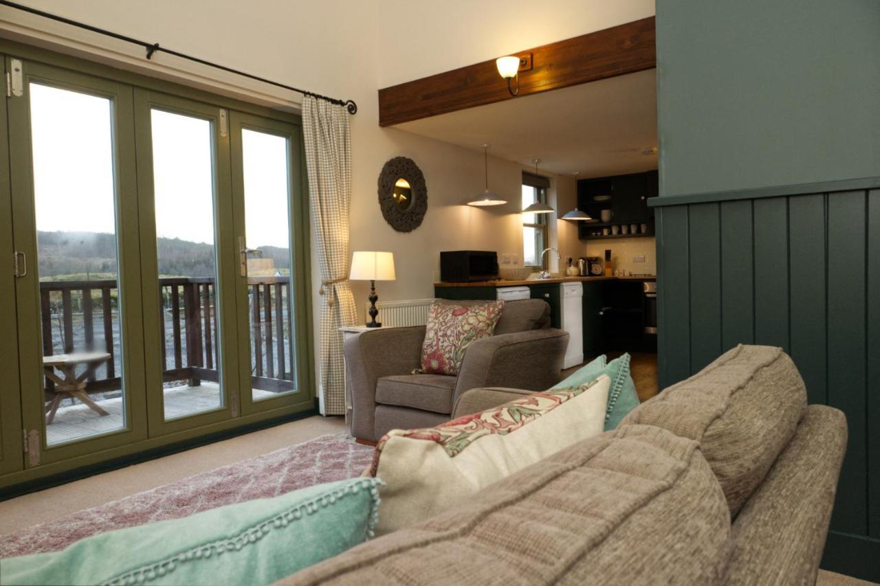Faebuie Cottages Dalchreichart Esterno foto